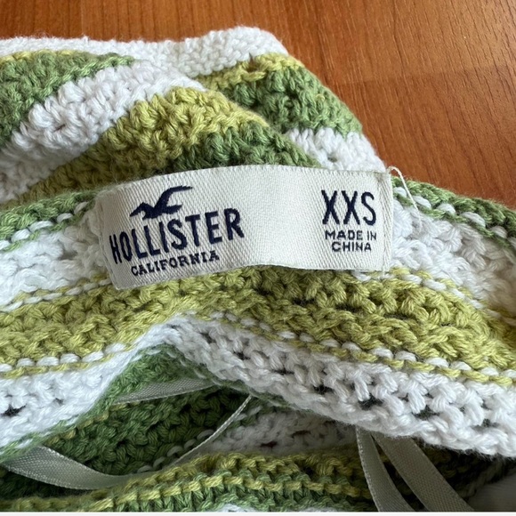 Hollister Green and White Crochet Halter Top - Picture 4 of 4